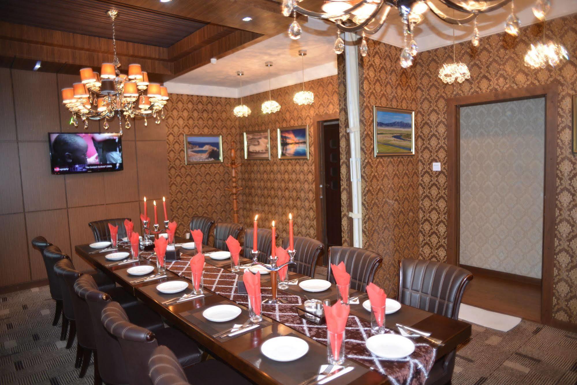 New West Hotel Ulaanbaatar Eksteriør billede